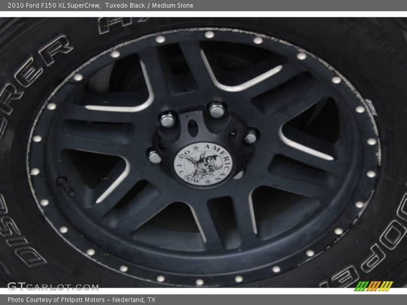 Tuxedo Black / Medium Stone 2010 Ford F150 XL SuperCrew