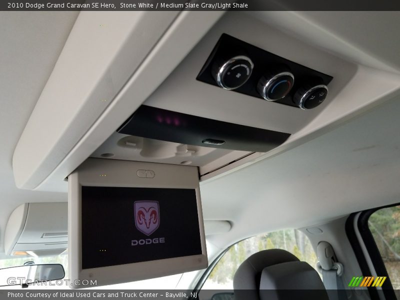 Stone White / Medium Slate Gray/Light Shale 2010 Dodge Grand Caravan SE Hero