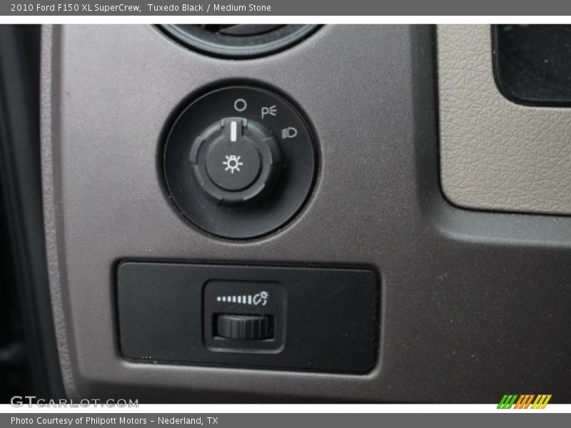 Tuxedo Black / Medium Stone 2010 Ford F150 XL SuperCrew