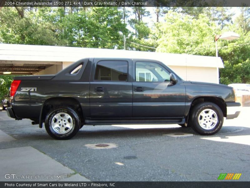 Dark Gray Metallic / Dark Charcoal 2004 Chevrolet Avalanche 1500 Z71 4x4