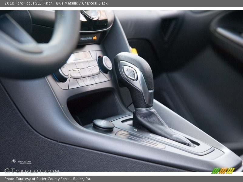 Blue Metallic / Charcoal Black 2018 Ford Focus SEL Hatch
