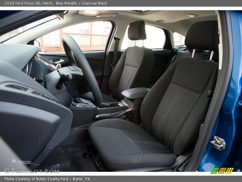 Blue Metallic / Charcoal Black 2018 Ford Focus SEL Hatch