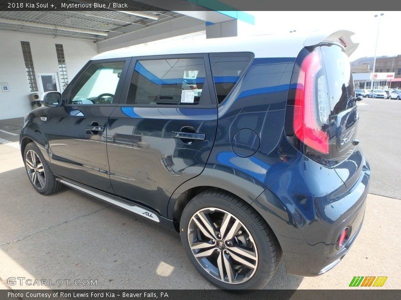 Mysterious Blue / Black 2018 Kia Soul +