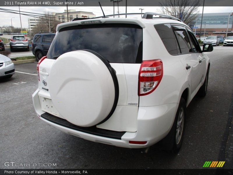 Super White / Ash 2011 Toyota RAV4 I4 4WD