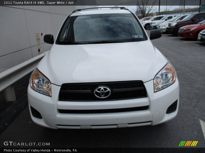 Super White / Ash 2011 Toyota RAV4 I4 4WD