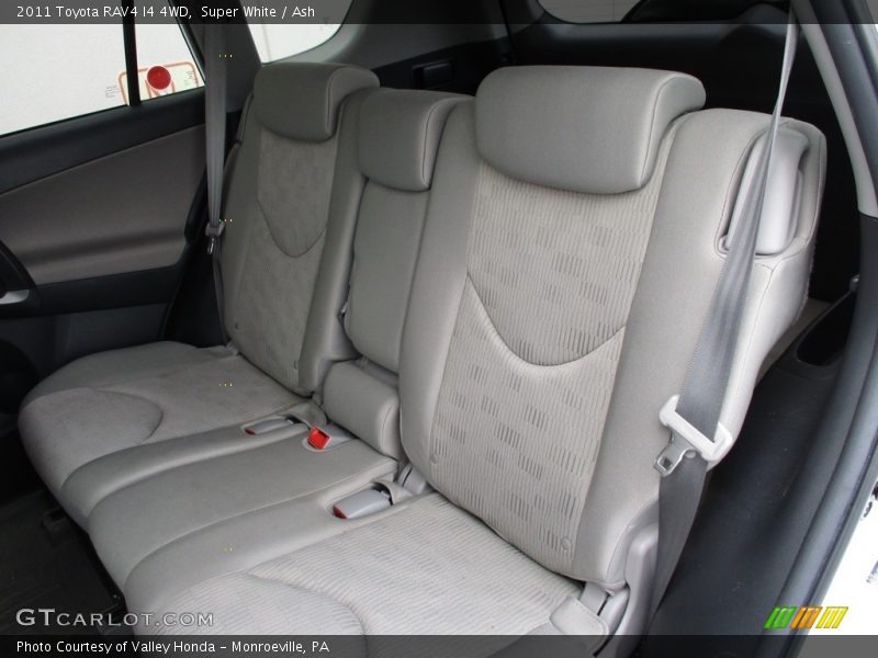 Super White / Ash 2011 Toyota RAV4 I4 4WD