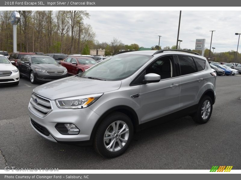 Ingot Silver / Charcoal Black 2018 Ford Escape SEL