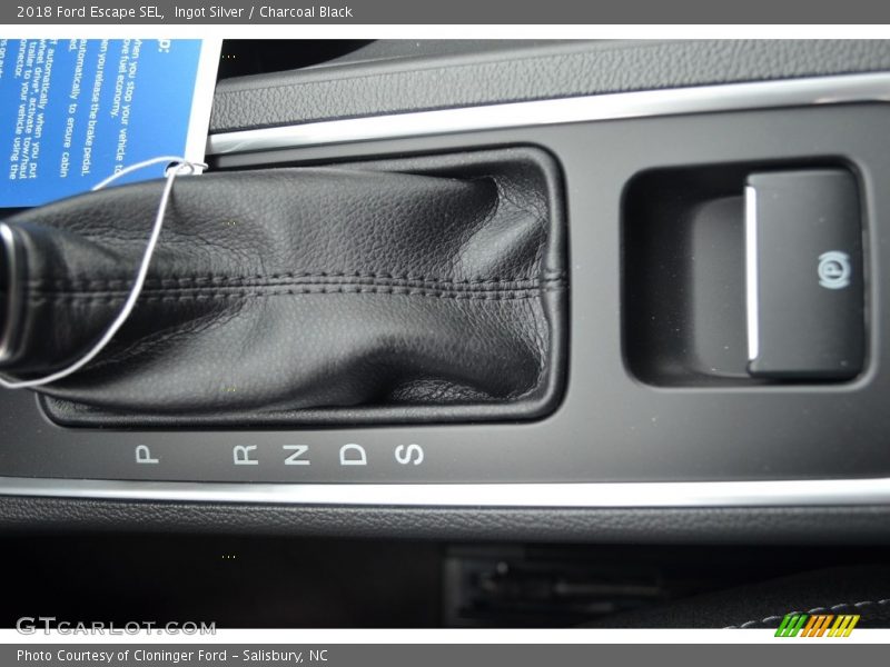 Ingot Silver / Charcoal Black 2018 Ford Escape SEL