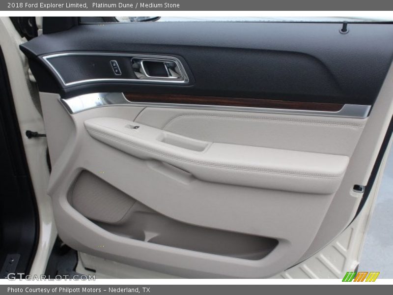 Platinum Dune / Medium Stone 2018 Ford Explorer Limited