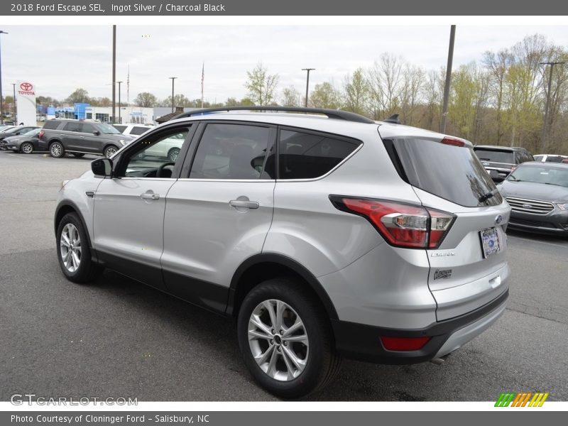 Ingot Silver / Charcoal Black 2018 Ford Escape SEL