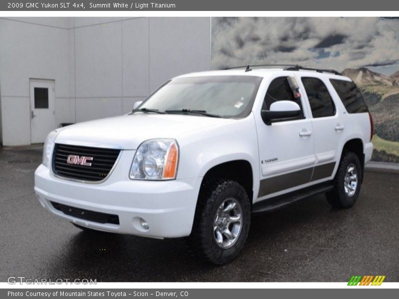 Summit White / Light Titanium 2009 GMC Yukon SLT 4x4