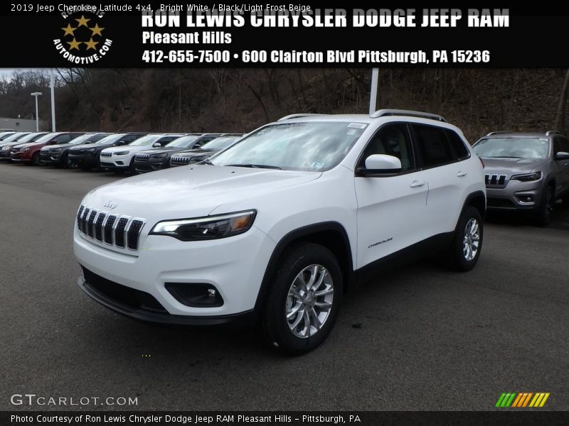 Bright White / Black/Light Frost Beige 2019 Jeep Cherokee Latitude 4x4