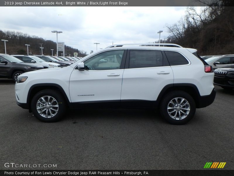Bright White / Black/Light Frost Beige 2019 Jeep Cherokee Latitude 4x4