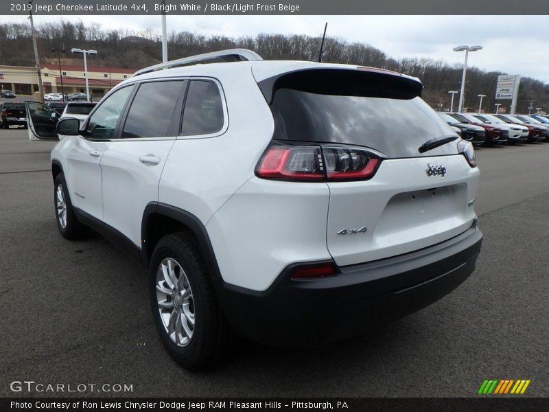 Bright White / Black/Light Frost Beige 2019 Jeep Cherokee Latitude 4x4