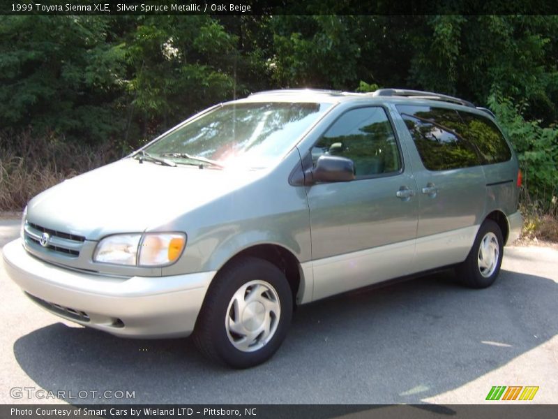 Silver Spruce Metallic / Oak Beige 1999 Toyota Sienna XLE