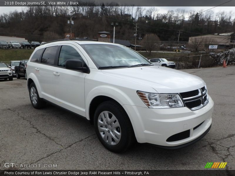Vice White / Black 2018 Dodge Journey SE