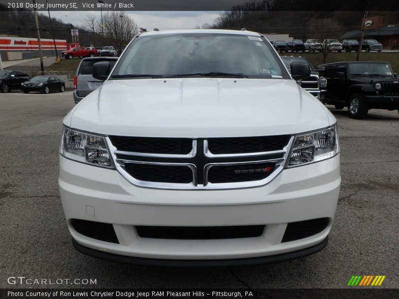 Vice White / Black 2018 Dodge Journey SE