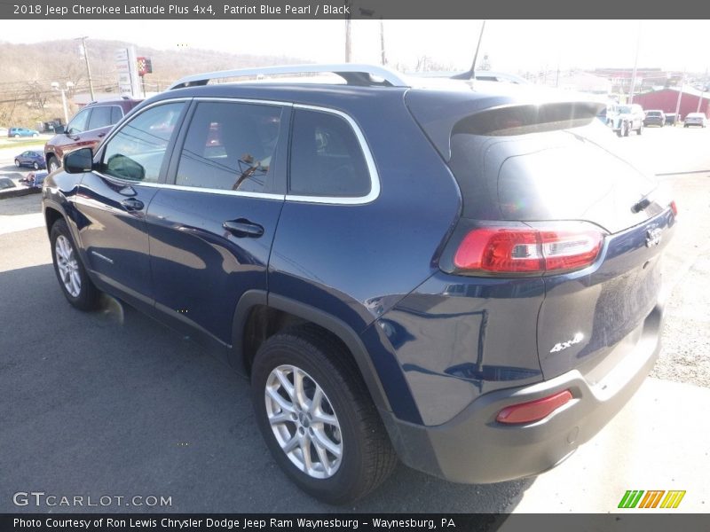 Patriot Blue Pearl / Black 2018 Jeep Cherokee Latitude Plus 4x4