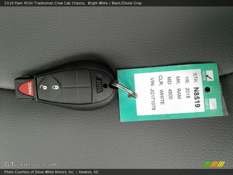 Bright White / Black/Diesel Gray 2018 Ram 4500 Tradesman Crew Cab Chassis