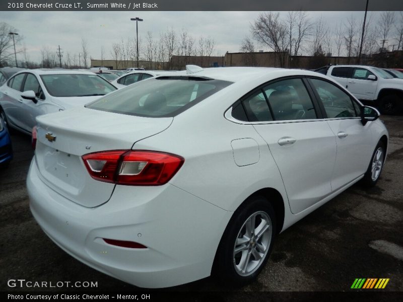 Summit White / Jet Black 2018 Chevrolet Cruze LT