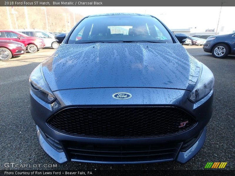 Blue Metallic / Charcoal Black 2018 Ford Focus ST Hatch