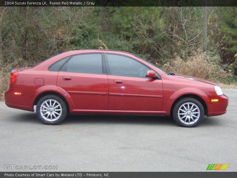 Fusion Red Metallic / Gray 2004 Suzuki Forenza LX