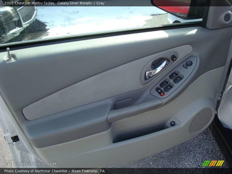 Galaxy Silver Metallic / Gray 2005 Chevrolet Malibu Sedan