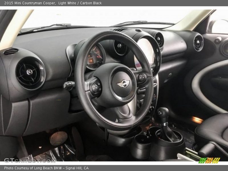 Light White / Carbon Black 2015 Mini Countryman Cooper
