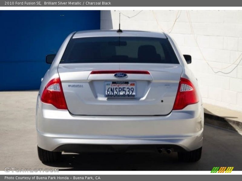 Brilliant Silver Metallic / Charcoal Black 2010 Ford Fusion SE