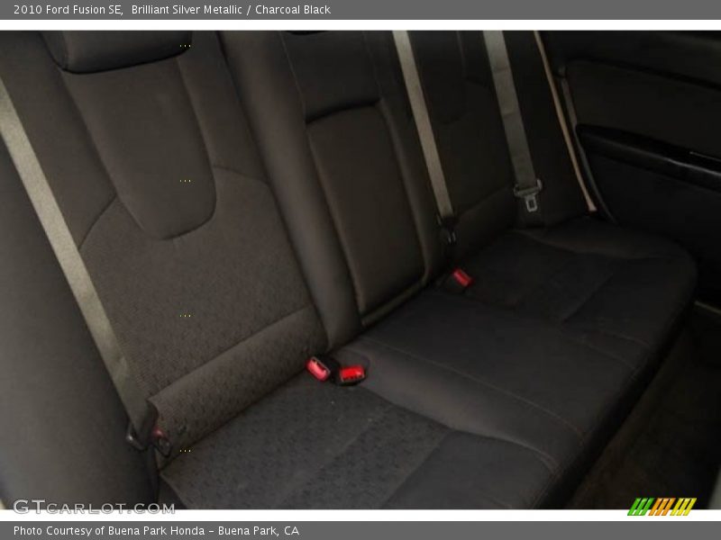 Brilliant Silver Metallic / Charcoal Black 2010 Ford Fusion SE