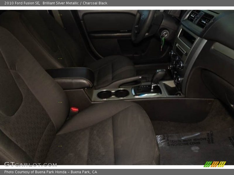 Brilliant Silver Metallic / Charcoal Black 2010 Ford Fusion SE