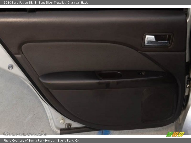 Brilliant Silver Metallic / Charcoal Black 2010 Ford Fusion SE