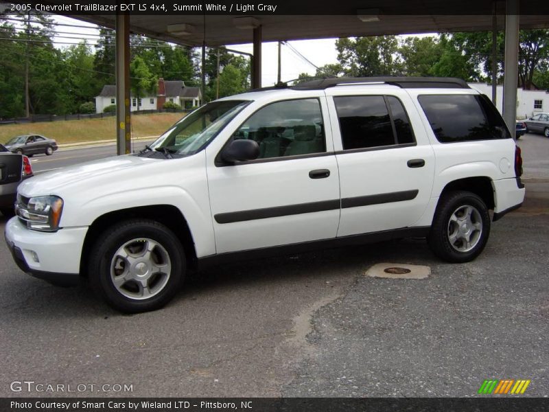 Summit White / Light Gray 2005 Chevrolet TrailBlazer EXT LS 4x4