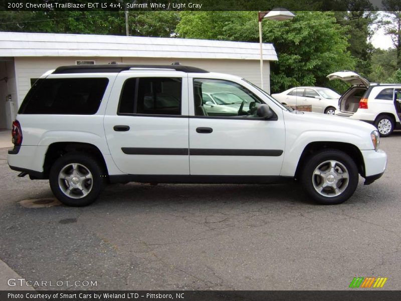 Summit White / Light Gray 2005 Chevrolet TrailBlazer EXT LS 4x4