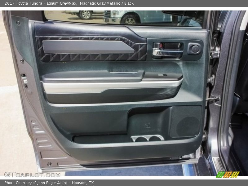 Magnetic Gray Metallic / Black 2017 Toyota Tundra Platinum CrewMax