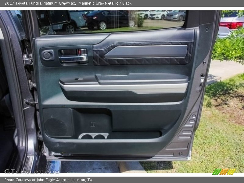 Magnetic Gray Metallic / Black 2017 Toyota Tundra Platinum CrewMax
