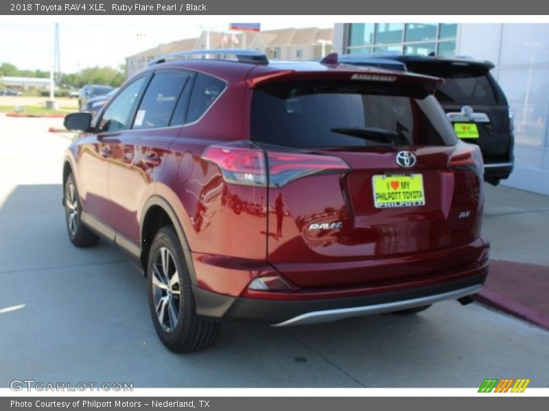 Ruby Flare Pearl / Black 2018 Toyota RAV4 XLE