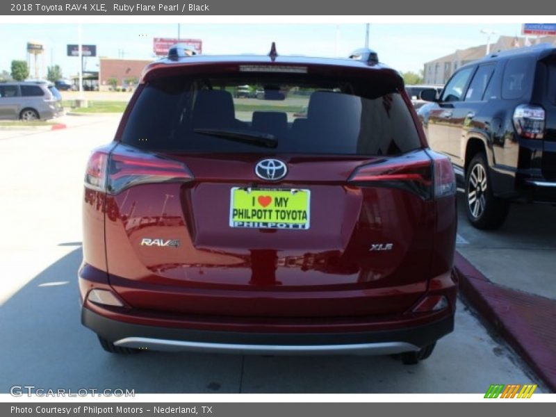 Ruby Flare Pearl / Black 2018 Toyota RAV4 XLE