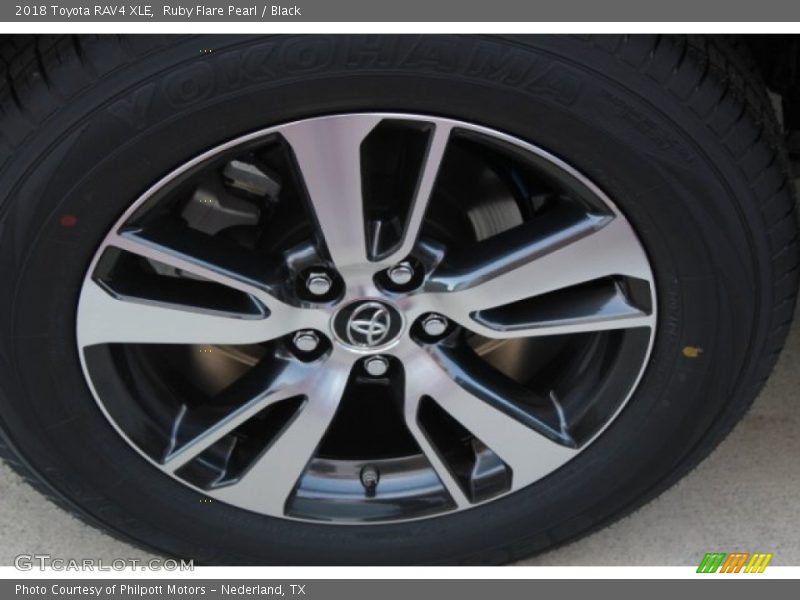 Ruby Flare Pearl / Black 2018 Toyota RAV4 XLE