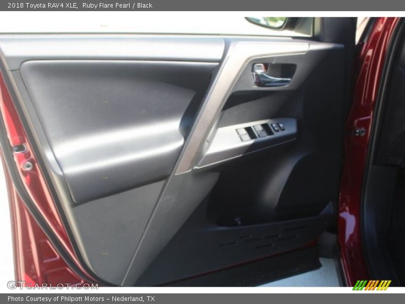 Ruby Flare Pearl / Black 2018 Toyota RAV4 XLE