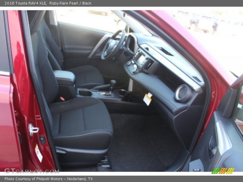 Ruby Flare Pearl / Black 2018 Toyota RAV4 XLE
