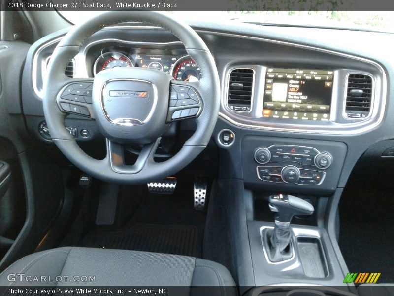 White Knuckle / Black 2018 Dodge Charger R/T Scat Pack