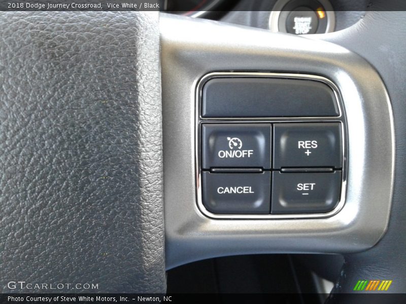 Vice White / Black 2018 Dodge Journey Crossroad