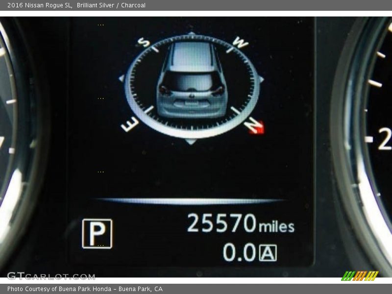 Brilliant Silver / Charcoal 2016 Nissan Rogue SL