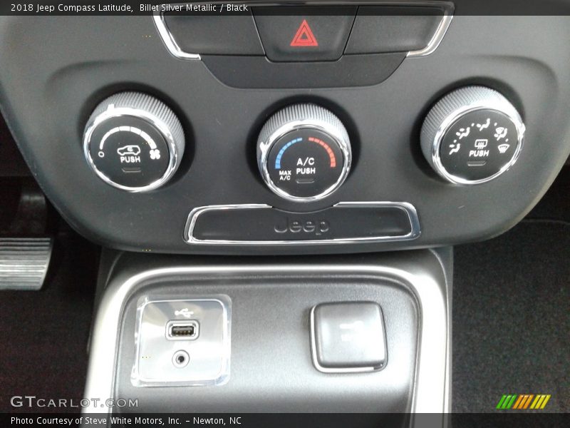 Billet Silver Metallic / Black 2018 Jeep Compass Latitude