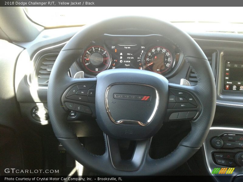 Yellow Jacket / Black 2018 Dodge Challenger R/T