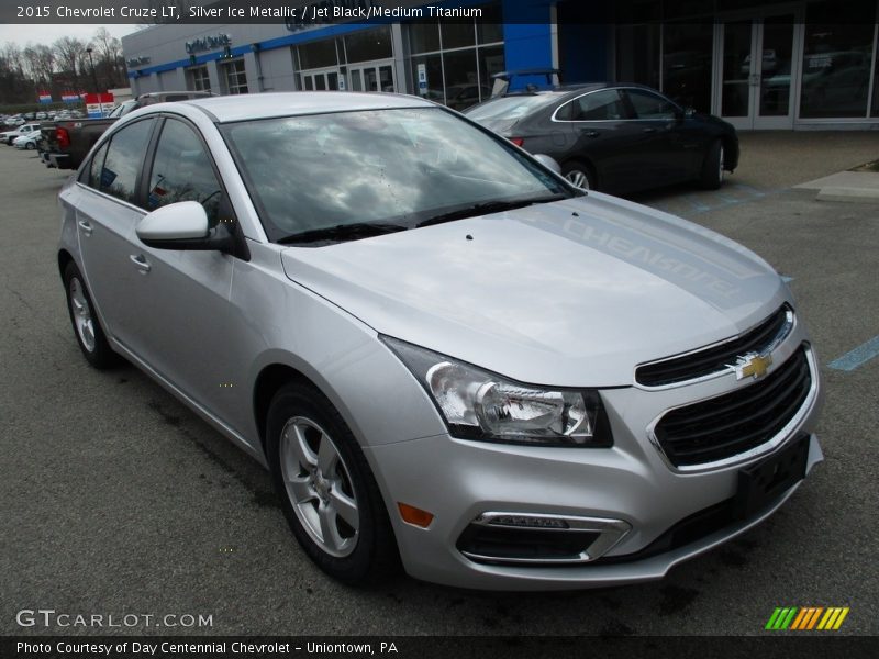 Silver Ice Metallic / Jet Black/Medium Titanium 2015 Chevrolet Cruze LT