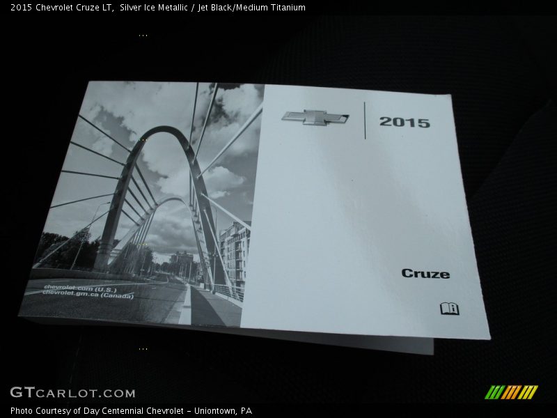 Silver Ice Metallic / Jet Black/Medium Titanium 2015 Chevrolet Cruze LT