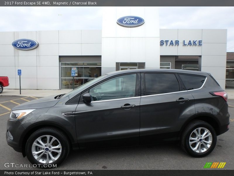 Magnetic / Charcoal Black 2017 Ford Escape SE 4WD