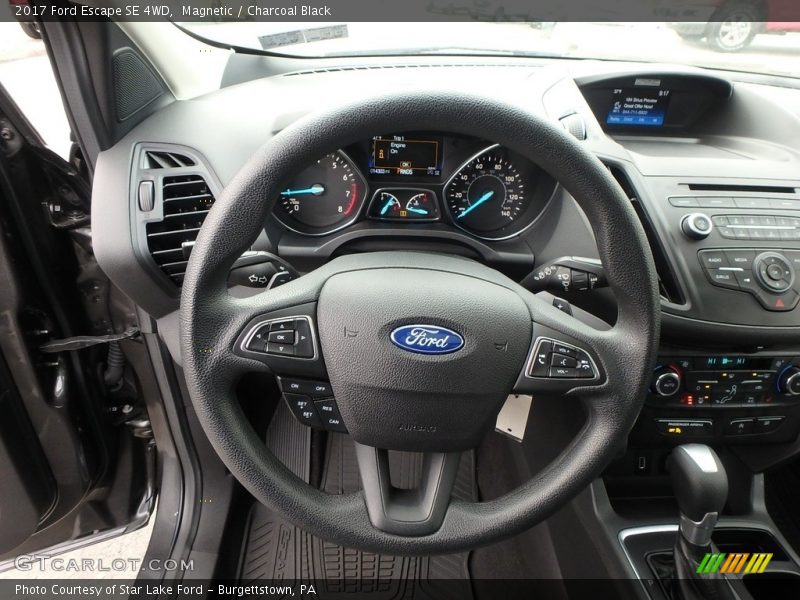 Magnetic / Charcoal Black 2017 Ford Escape SE 4WD